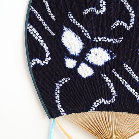 【絞り】房州うちわ 玉子型「揺らぎ蝶」